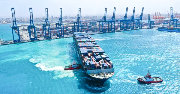 21 خطا ملاحيا جديدا تدعم ربط موانئ السعودية بالأسواق العالمية