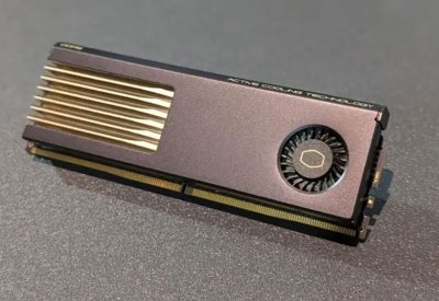 "G.Skill" تكشف عن ذاكرة RAM بمراوح تبريد مدمجة