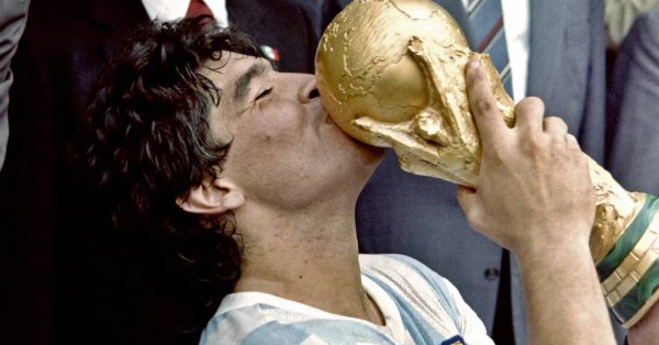 «مونديال المكسيك 1986»: زلزال مارادونا