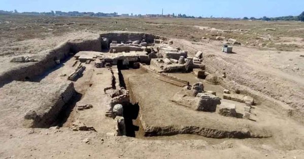مصر.. اكتشاف 5 كنوز أثرية بمنطقة إهناسيا