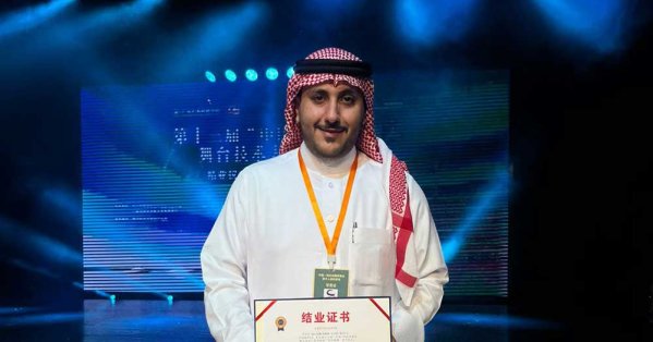 فلامرزي يختتم مشاركته في ورشة السينوغرافيا بالصين ويشيد بدعم الهيئة العربية للمسرح