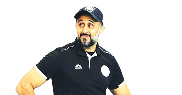 المدرب الوطني أمين القلاف لـ “البلاد الرياضي”: “الشباب” أضاع التأهل و “الأهلي” أظهر شخصية البطل
