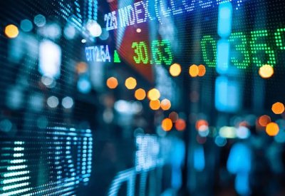 ارتفاع قياسي بوتيرة الشراء.. ماذا يحدث بأسواق الأسهم العالمية؟