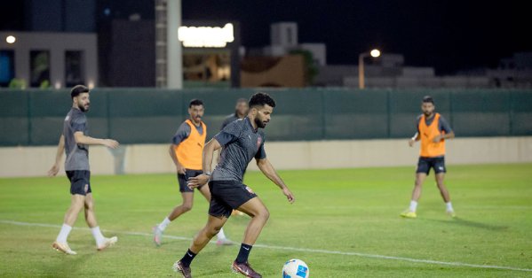 “الأحمر” يغادر إلى جورجيا لبدء المرحلة الخارجية من الإعداد