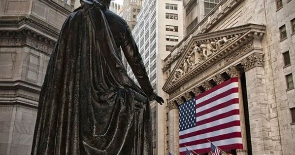 عقود حقوق الملكية السكنية.. قنبلة جديدة تصنعها الهندسة المالية في 
