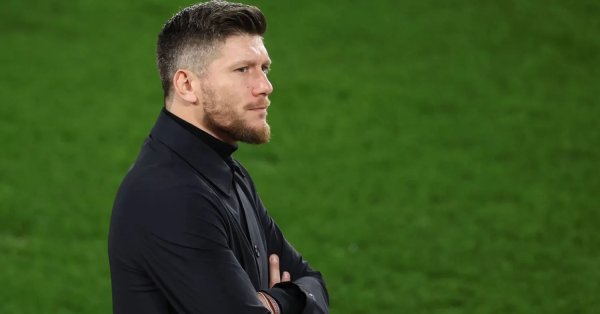 Monaco fires coach after Champions League miss