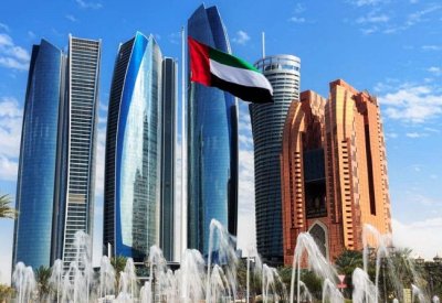 "S&P": قطاع الأعمال غير النفطي في الإمارات ينتعش قليلاً خلال مايو