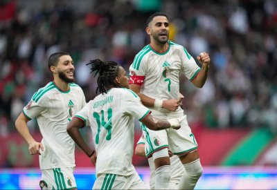 هل يقود محرز منتخب الجزائر للنجاح في ظهوره الأخير بكأس العالم؟