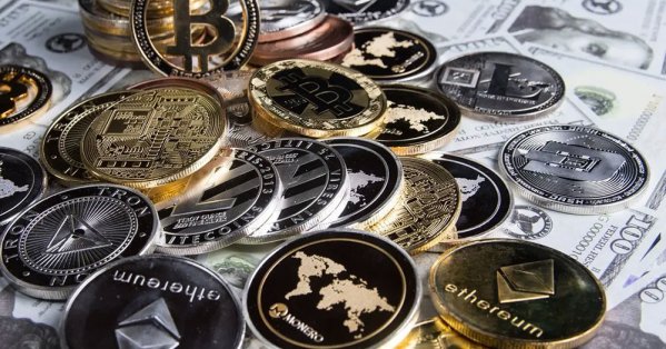 322 مليار دولار خارج البنوك.. العملات المستقرة تتجاوز احتياطيات 95 دولة
