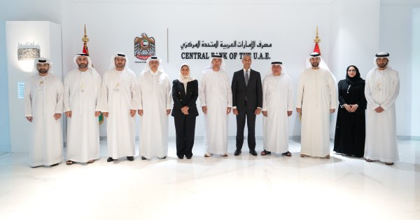 محافظا المركزي البحريني والإماراتي يبحثان ترسيخ الشراكة وتعزيز التكامل المالي والمصرفي