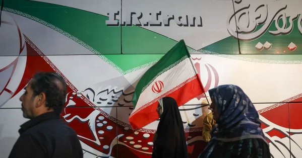 ترامب ربط الإفراج عن الأموال الإيرانية بتوقيع اتفاق أولاً