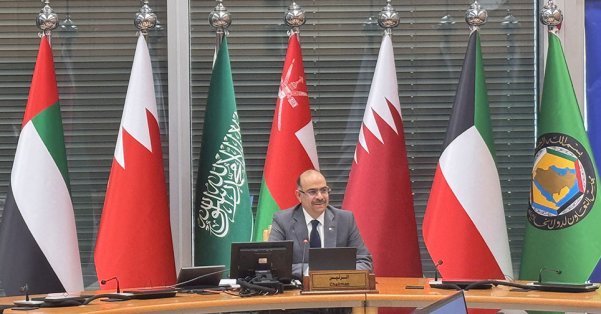وزير العمل ووزير الشؤون القانونية يترأس اجتماع وزراء العمل بدول مجلس التعاون لدول الخليج العربية على هامش مؤتمر العمل الدولي في جنيف