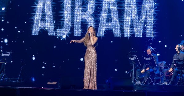 نانسي عجرم تُحيي البحرين بحفل كامل العدد 