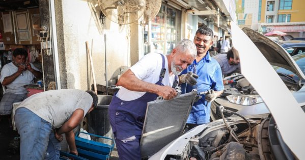 تحقيق "البلاد" | تزايد أعطال مكيفات السيارات وسط مخاوف من رداءة القطع والغاز 