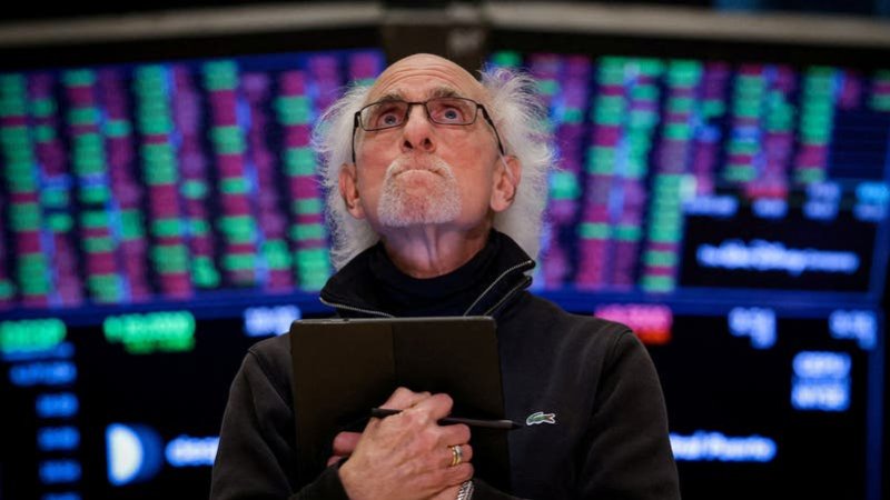 من بيتكوين إلى الذكاء الاصطناعي.. أين يضع المستثمرون أموالهم الآن؟