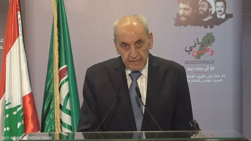 بري: أوافق على انسحاب "حزب الله وإسرائيل" من جنوب لبنان