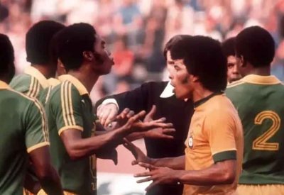 مونديال 1974.. لقطة مضحكة تخفي خلفها تهديدات بالقتل