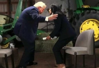 ترامب ينفجر غضبا ويهاجم المذيعة ويغادر