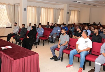 وزارة العمل تنظم ورشة لتعزيز التوعية بالقرار رقم (5) لسنة 2026 بتنظيم حظر العمل وقت الظهيرة خلال فترة الصيف