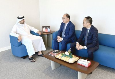“وكيل الاتصالات” يبحث مع “هواوي” مجالات التعاون بالقطاع