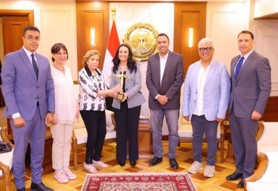 وزيرة التضامن الاجتماعي تستقبل وفد مهرجان أسوان الدولي لأفلام المرأة
