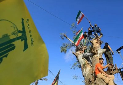 حزب الله يدعو الدولة اللبنانية لتصحيح علاقتها مع طهران