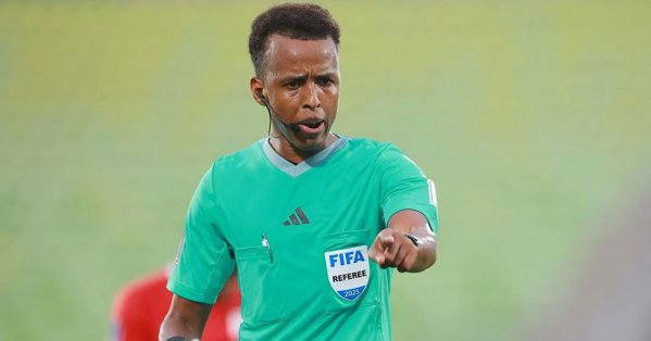 السلطات الأميركية تمنع أفضل حكم أفريقي من المشاركة في مونديا