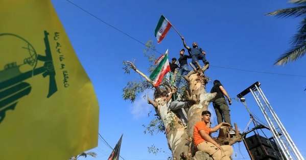حزب الله يدعو الدولة اللبنانية لتصحيح علاقتها مع طهران