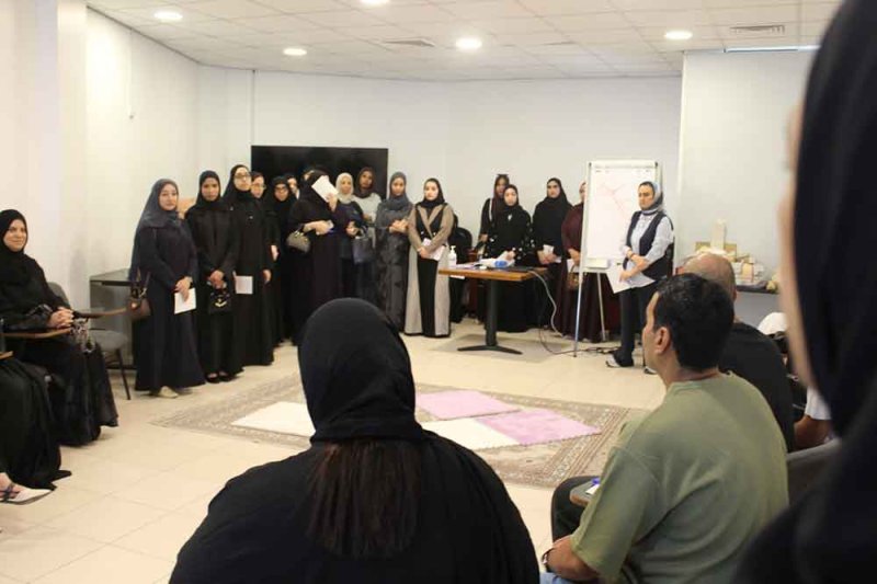 "الهلال الأحمر" البحريني تنظم زيارة تعريفية لأعضائها المتطوعين الجدد