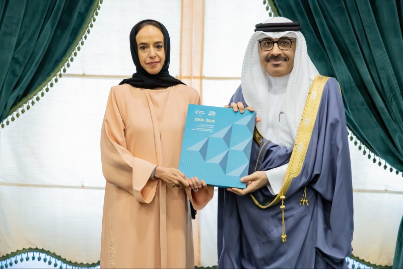 وزارة التربية والتعليم و"إنجاز البحرين" يوقعّان مذكرة تفاهم