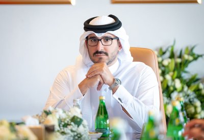 سمو الشيخ عيسى بن سلمان بن حمد: مواصلة العمل وفق الرؤى التطويرية والبناء على النجاحات المتحققة للانتقال بقطاع سباقات الخيل إلى آفاق أكثر تطورًا وتميزًا