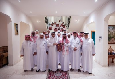 عائلة "المران" تجدد الولاء والتأييد لجلالة الملك
