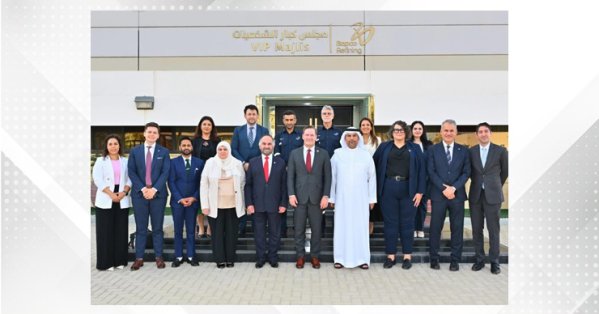 وزير النفط والبيئة المبعوث الخاص لشؤون المناخ يستق