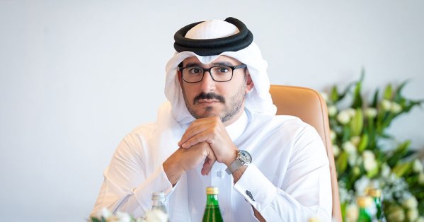 سمو الشيخ عيسى بن سلمان بن حمد: مواصلة العمل وفق ا