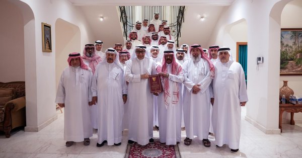 عائلة "المران" تجدد الولاء والتأييد لجلالة الملك