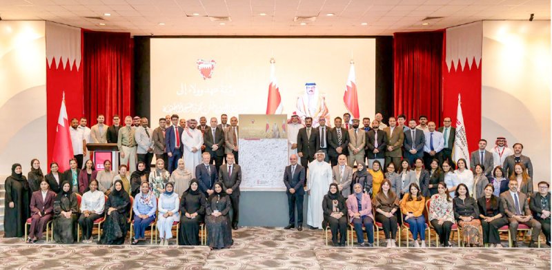 جامعة البحرين للتكنولوجيا تجدد العهد والولاء لجلالة الملك المعظم وتؤكد وقوفها صفاً واحداً مع المملكة