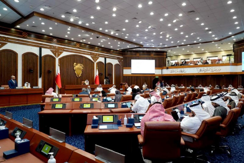 دعوة نيابية لتخصيص أرض بديلة لنادي العكر