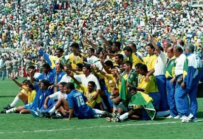 اعتقال بطل كأس العالم قبل رحلته إلى أميركا