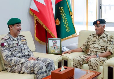 رئيس هيئة الأركان يستقبل الأمين المساعد للشؤون العسكرية بمجلس التعاون بمناسبة انتهاء فترة عمله