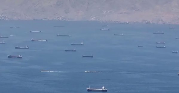 مقتل 3 بحارة هنود فقدوا إثر غارة أميركية على ناقلة قبالة عما