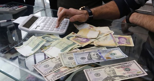 رغم التصعيد.. نقاش الأموال المجمدة مستمر بين واشنطن وطهران