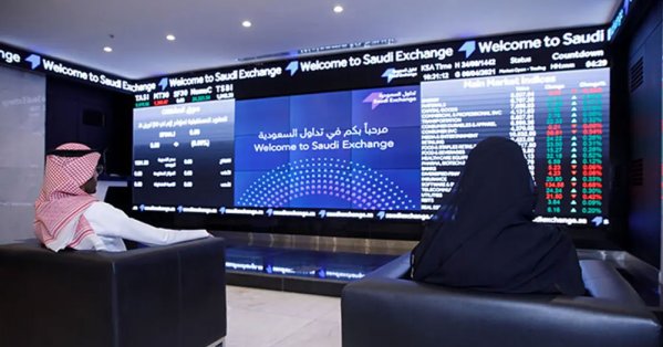 السوق السعودية تغلق مرتفعة وسط هبوط جماعي لأسواق المنطقة مع 