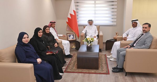 محافظ الشمالية يبحث مع جمعية التوحديين البحرينية ت