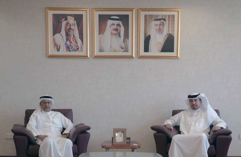 رئيس الجمارك يستقبل رئيس مجلس إدارة شركة البحرين لمطاحن الدقيق