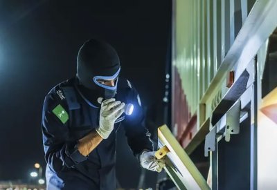 السعودية: إحباط تهريب 46 ألف حبة إمفيتامين مخبأة داخل شحنة أجبان