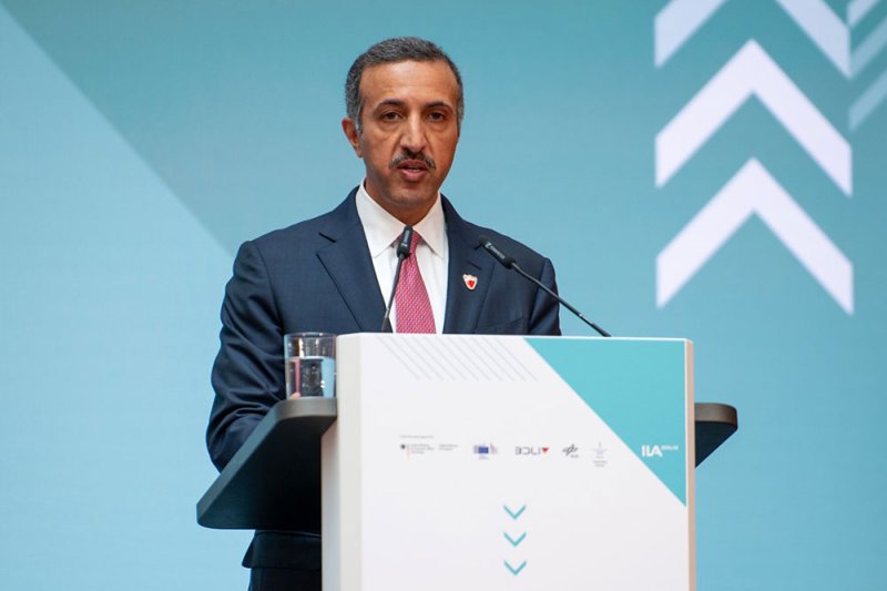 وزير المواصلات والاتصالات يشارك في قمة ومعرض برلين للطيران 2026