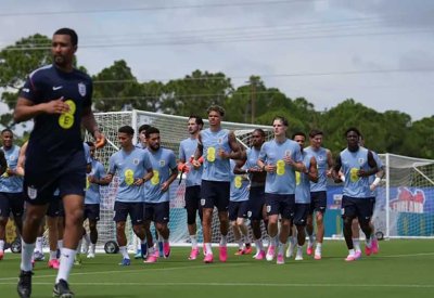 منتخب إنجلترا يستعيد معداته المسروقة.. والشرطة تقبض على "متورطين"