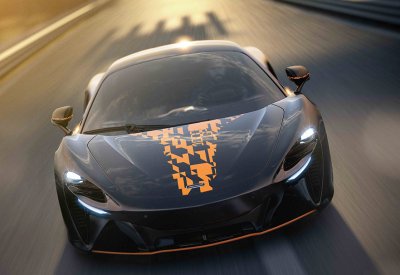 McLaren Artura 1000GP by MSO تحتفي بمحطة بارزة
