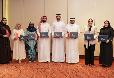 جامعة البحرين الطبية تحتفي بخريجيها المتميزين وإسهاماتهم العالمية في جوائز الخريجين 2026