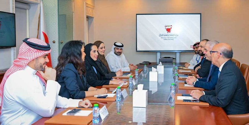 الرميحي تبحث تبادل خبرات التمويل الإسكاني مع الرئيس التنفيذي لبنك الإسكان الأردني
